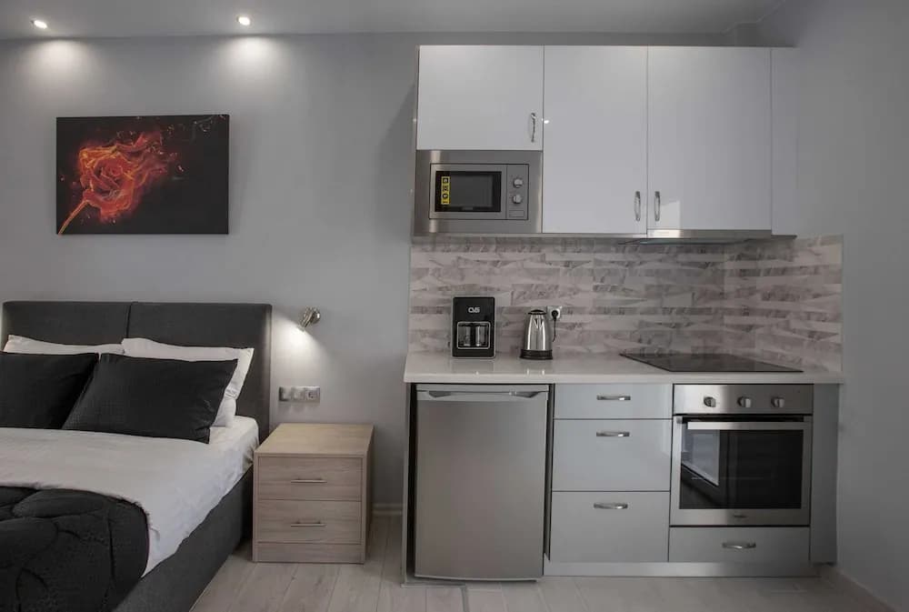 Studio penthouse near Acropolis by GHH - photo 12