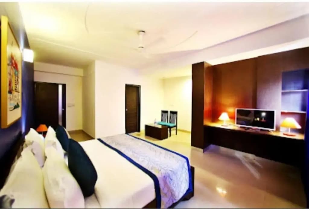 Hotel Era Mahipalpur - photo 2