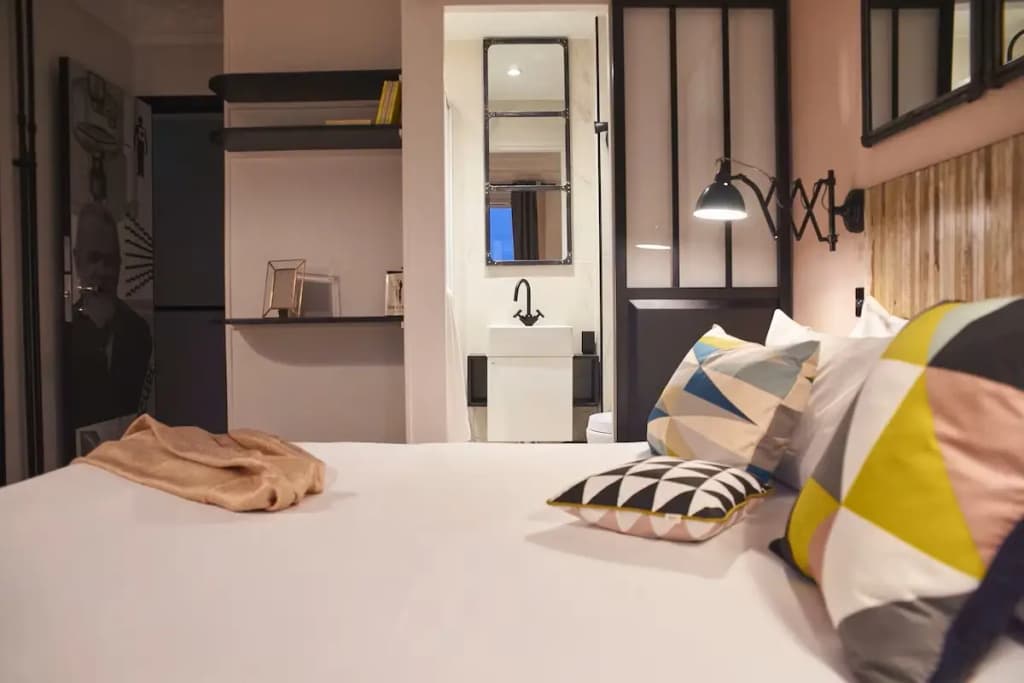 Madrigal hotel - photo 21