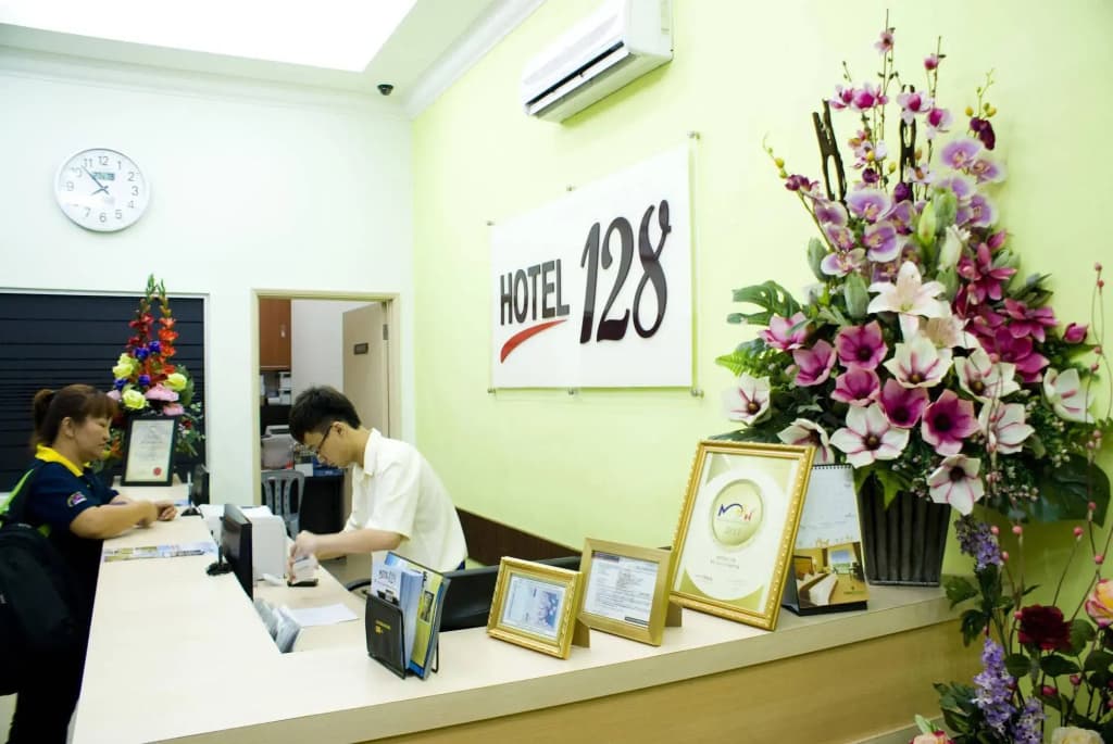 Hotel 128 - photo 19