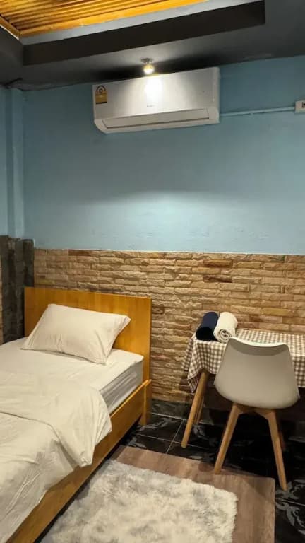 Let's Sea Hostel - photo 5