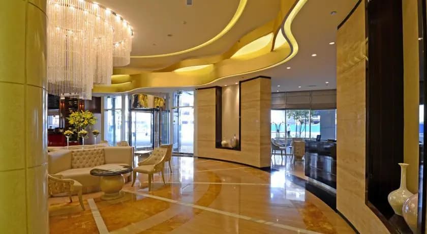 KeyoneHomes- Cosmopolitan - main photo