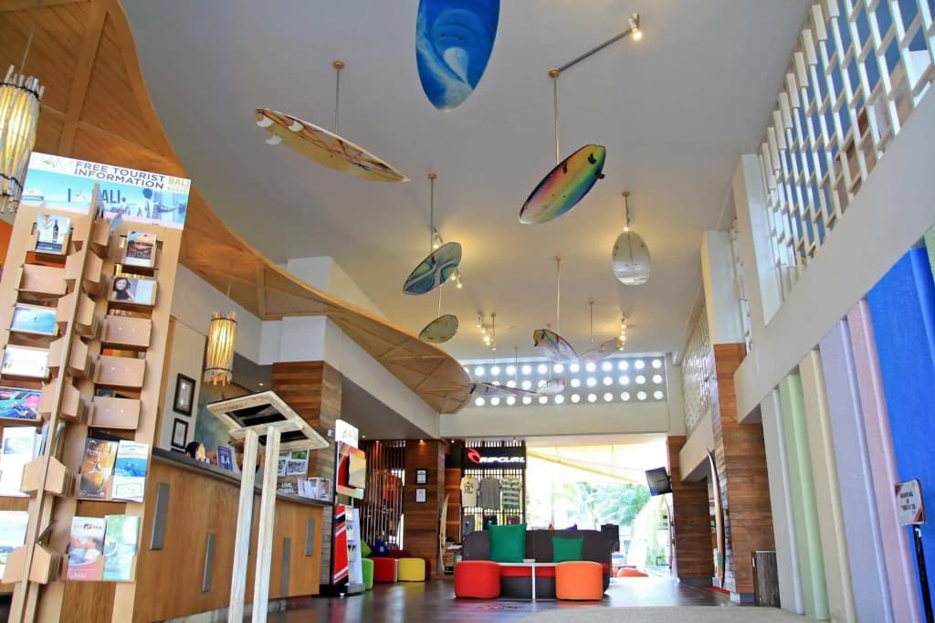 Bliss Surfer Hotel Legian - photo 28