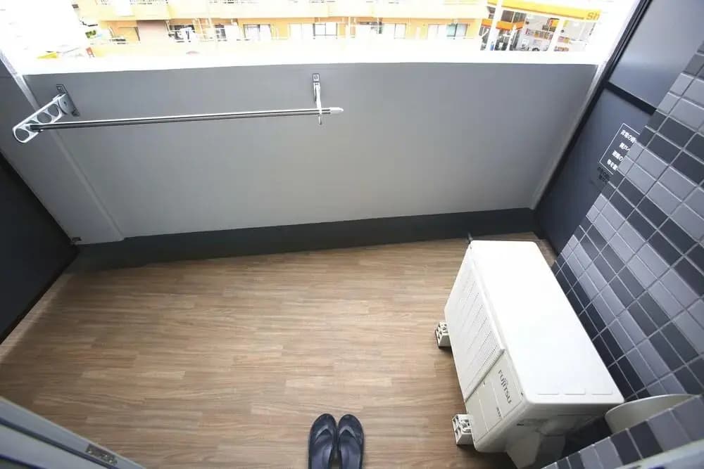 2500 Comics Room - photo 2