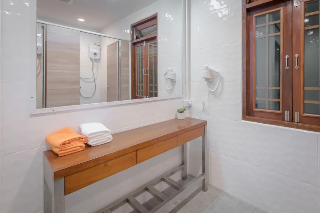 Tiny Taladnoi Hostel - photo 9