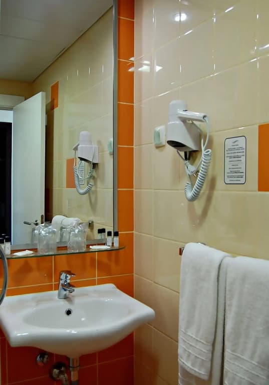 Lisbon City Hotel - photo 44