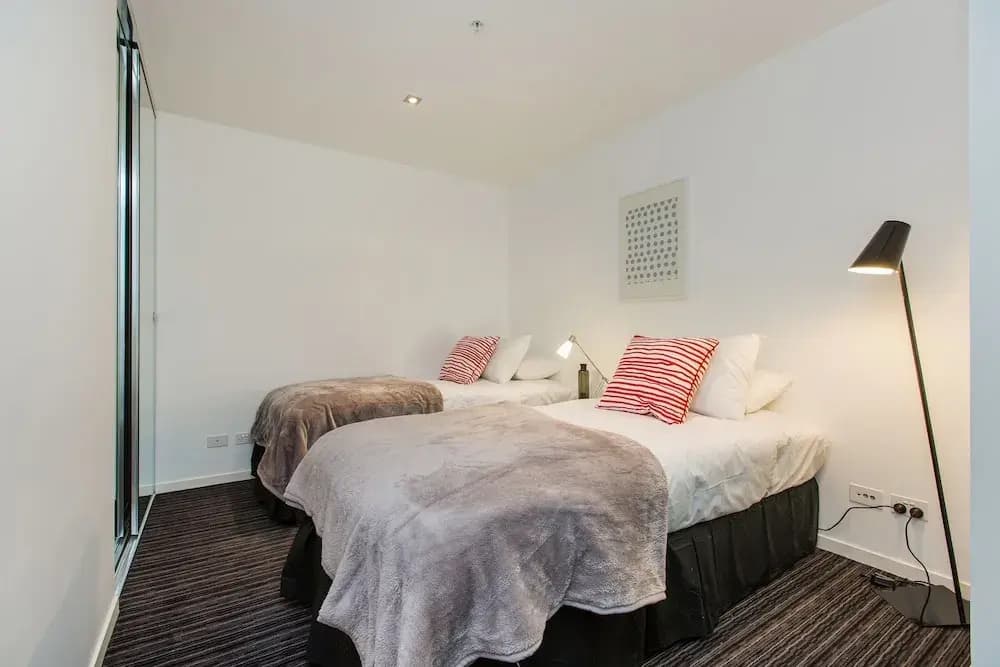 Apartment2c - Parkside - photo 5