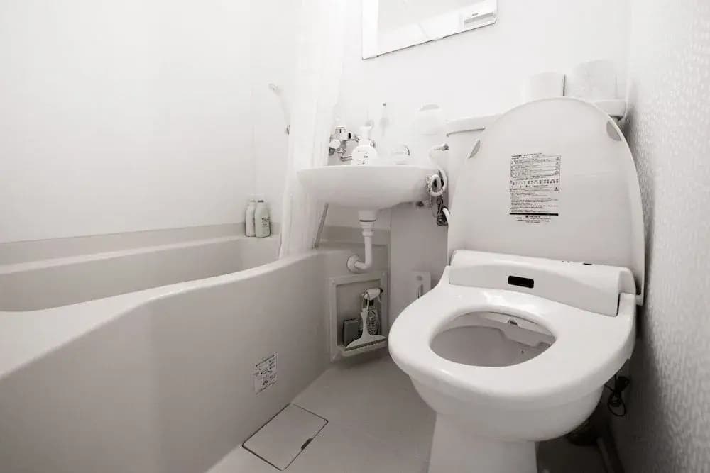 Shinjuku 7 chome - photo 14