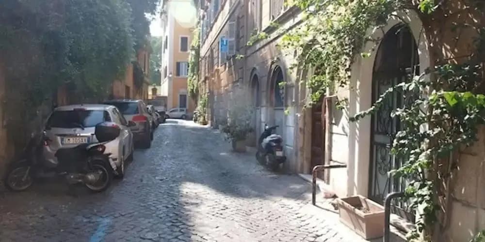 Trastevere budget studio - photo 13