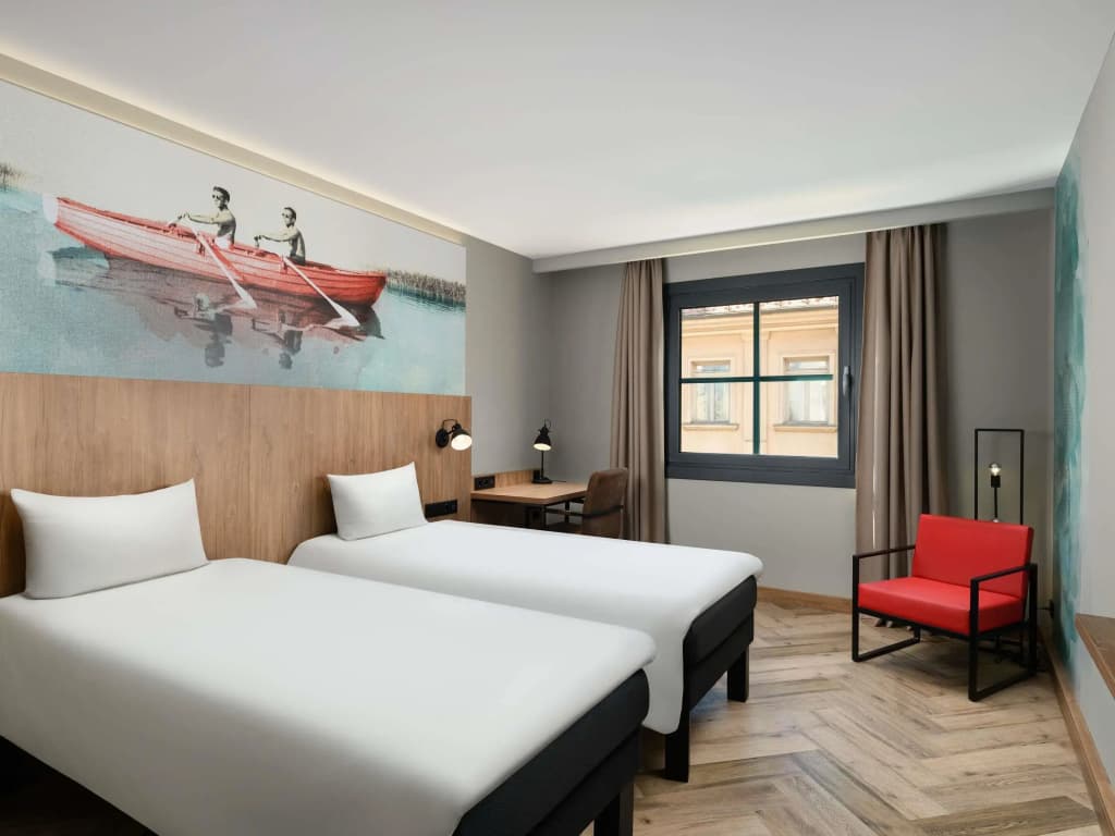 ibis Budapest Heroes Square - photo 28