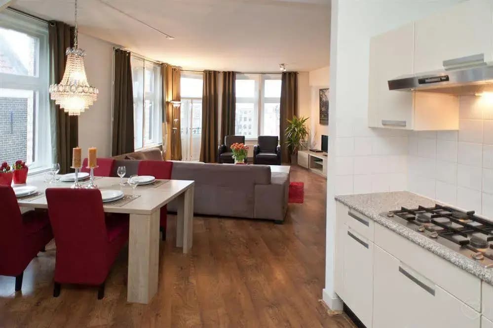 Dam Deluxe Apartments - photo 17
