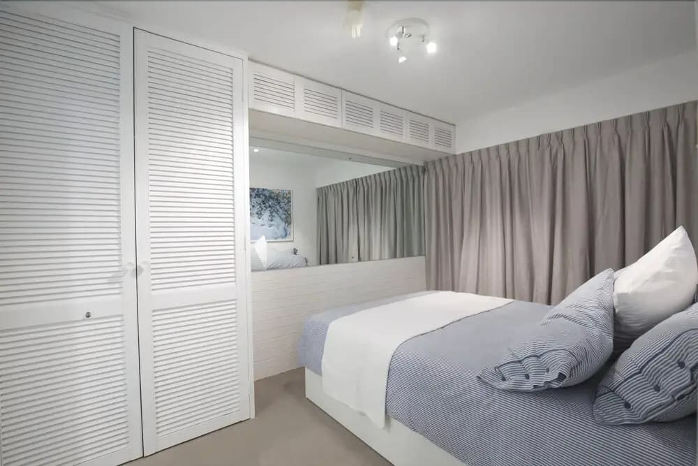 1 BR Park Breathtaking Sydney Skyline - photo 2