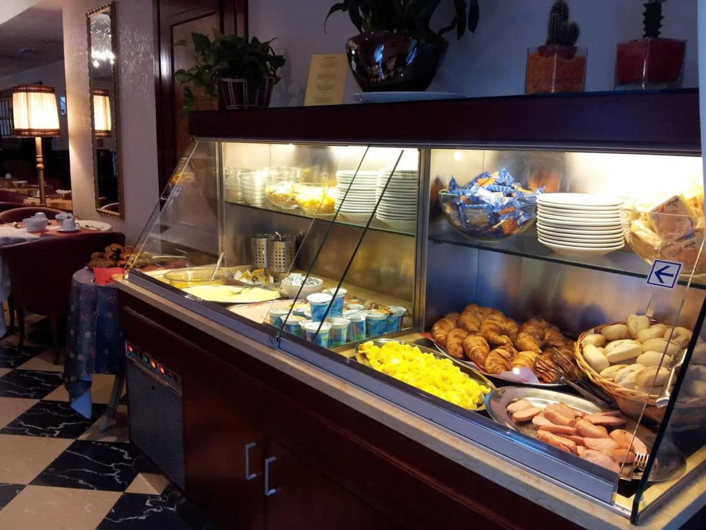 Hotel Regit - photo 11