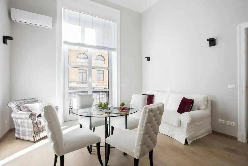 Prestigious Apartments Via Barberini - photo 6