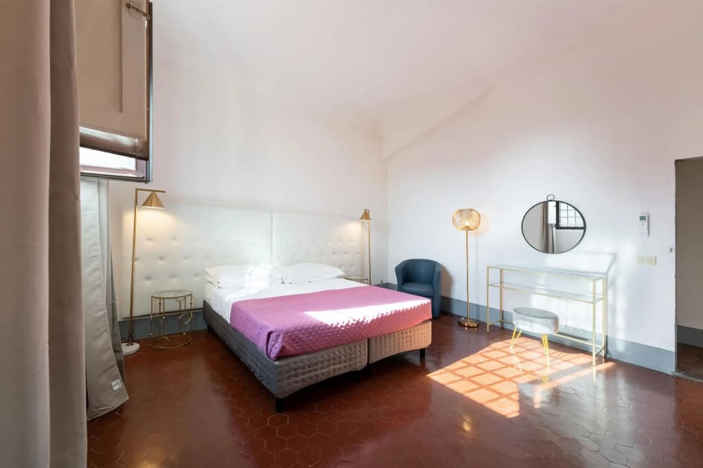 Borgo Santa Croce in Firenze - photo 3