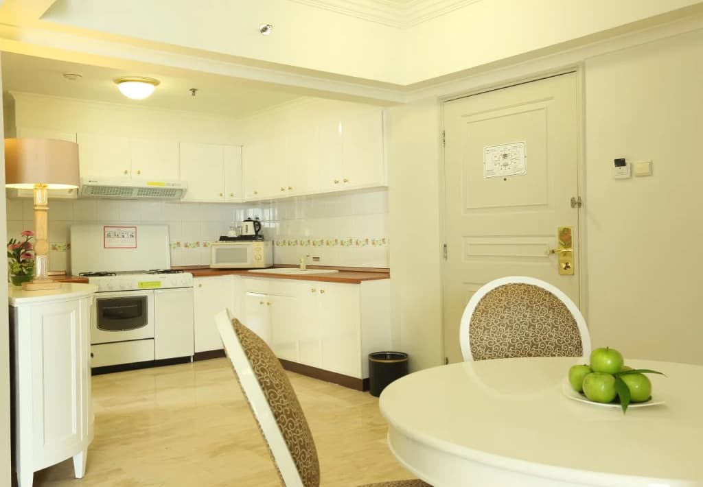 Aryaduta Suites Semanggi - photo 23