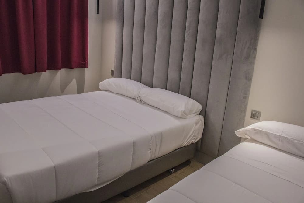 Hostal Juliette - photo 14