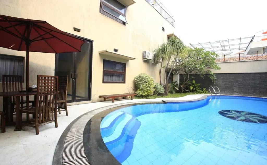 RedDoorz @ Menteng - photo 10
