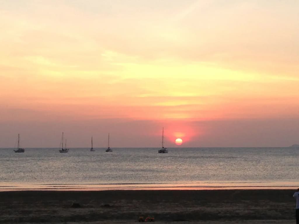 Noble House Beach Resort - photo 14