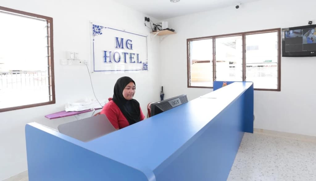 MG Hotel - photo 13