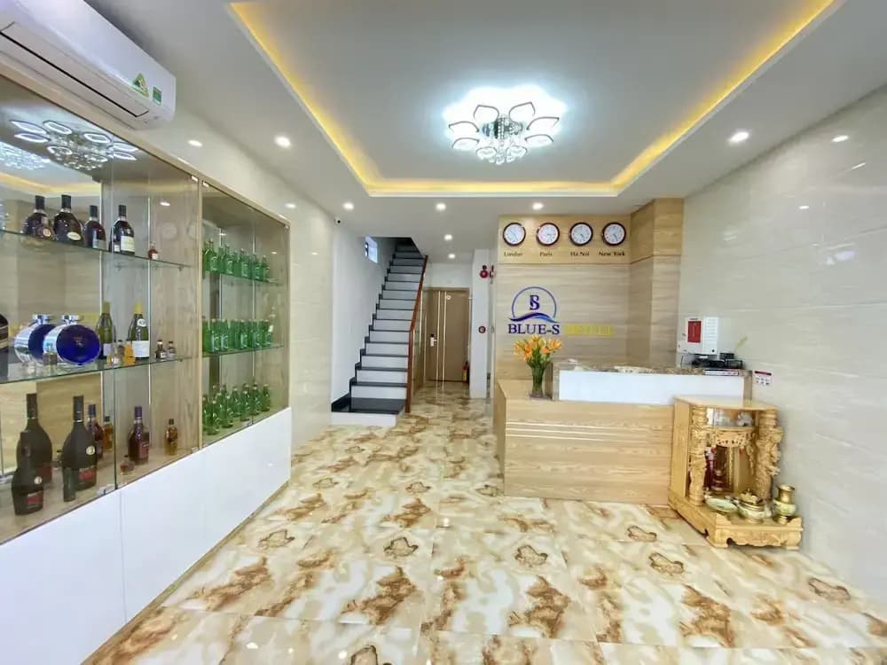Blue S Hotel & Apartment - photo 15