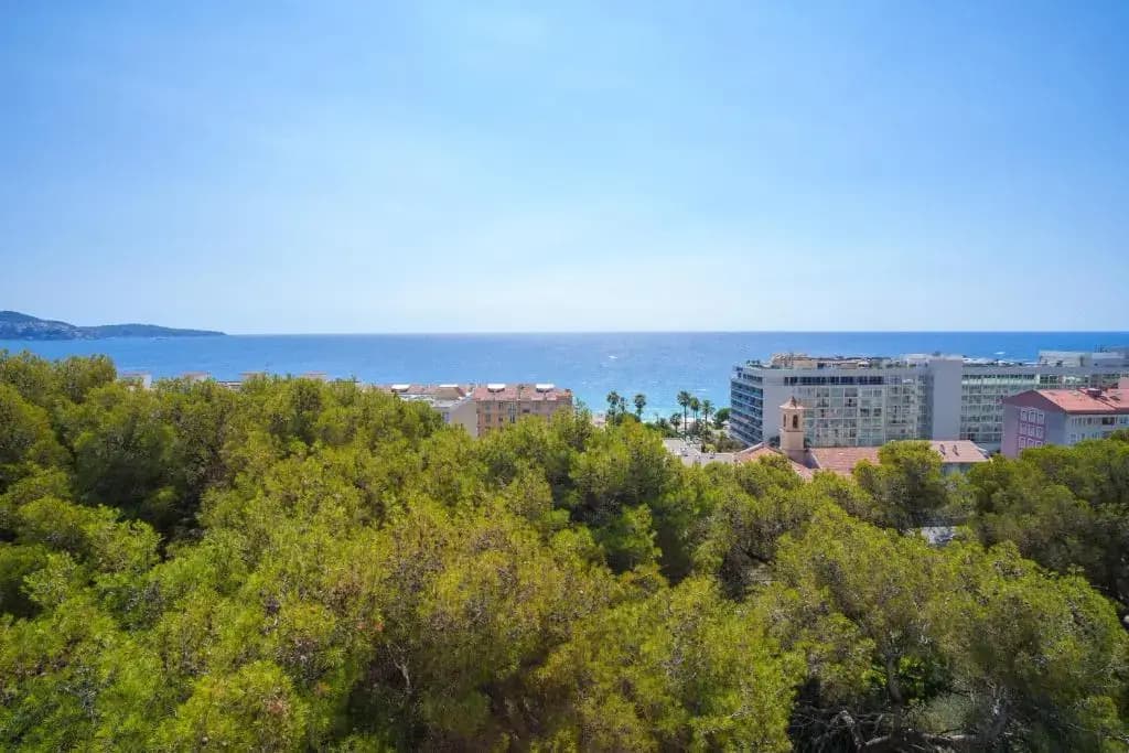 Superbe Appartement de 3 pièces rénové avec Vue Mer - photo 11
