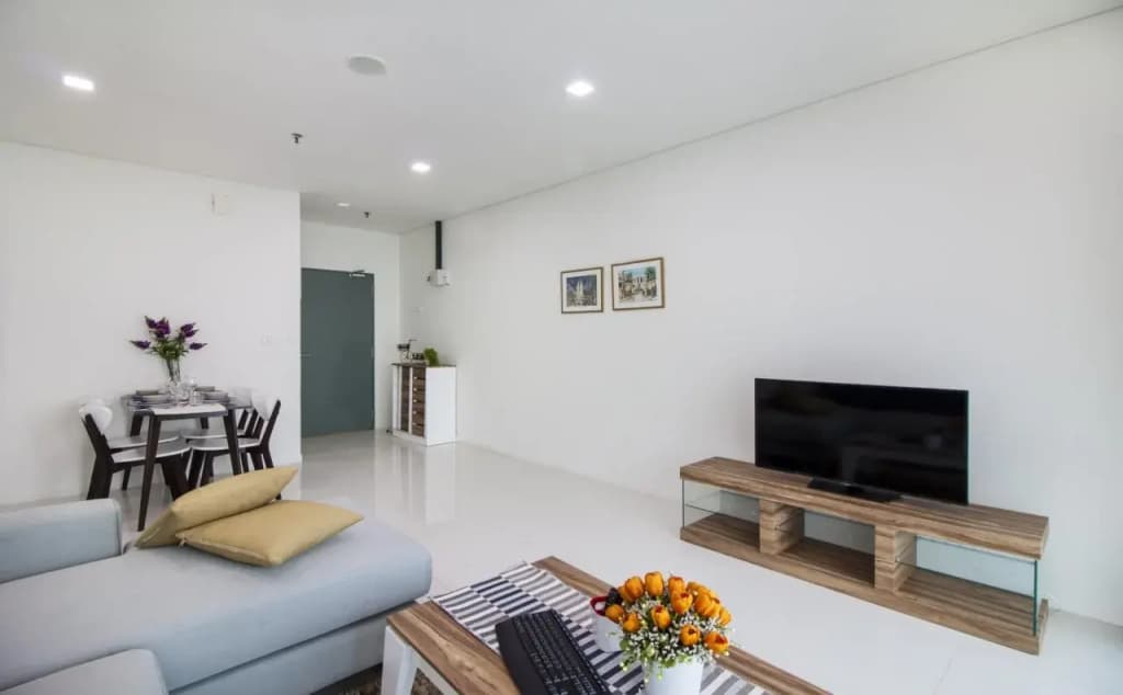 Summer Suites by Plush - photo 4