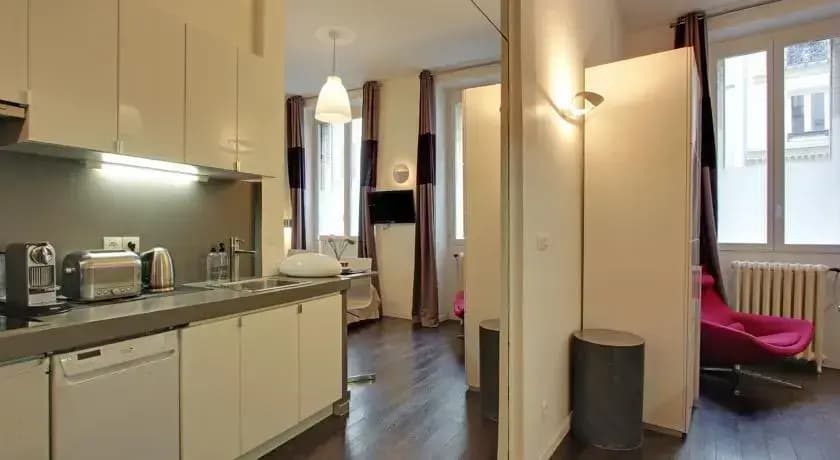 Parisian Home - Studio quartier Trinité - photo 3