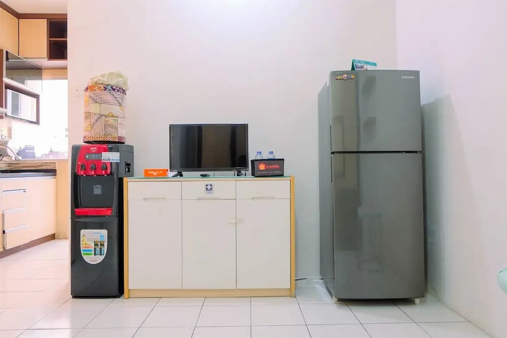 Comfy City View 1BR Apartment Menteng Square - photo 15