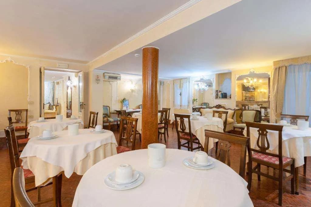 San Giorgio Hotel - photo 27