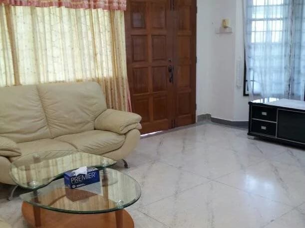 Carol Guesthouse - photo 2