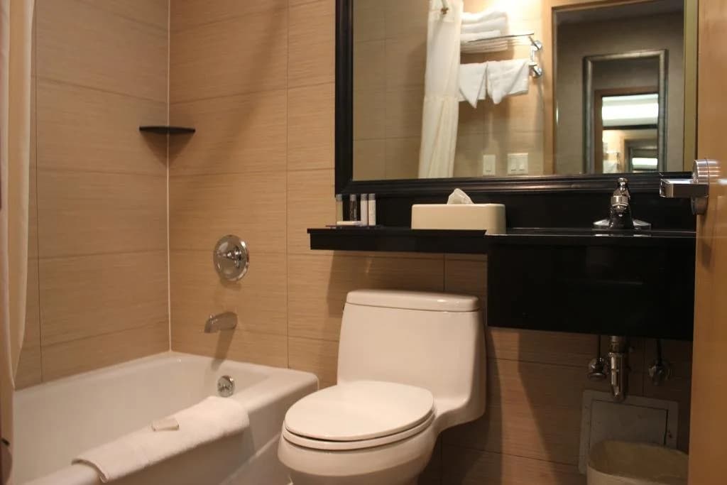 Bellerose Inn - photo 7