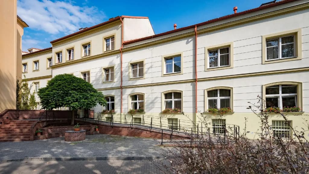 Hotel Ostruvek - main photo
