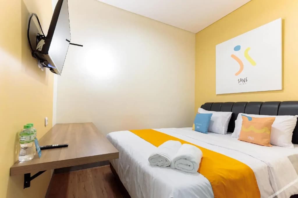 Sans Hotel Kelapa Gading Jakarta - photo 1