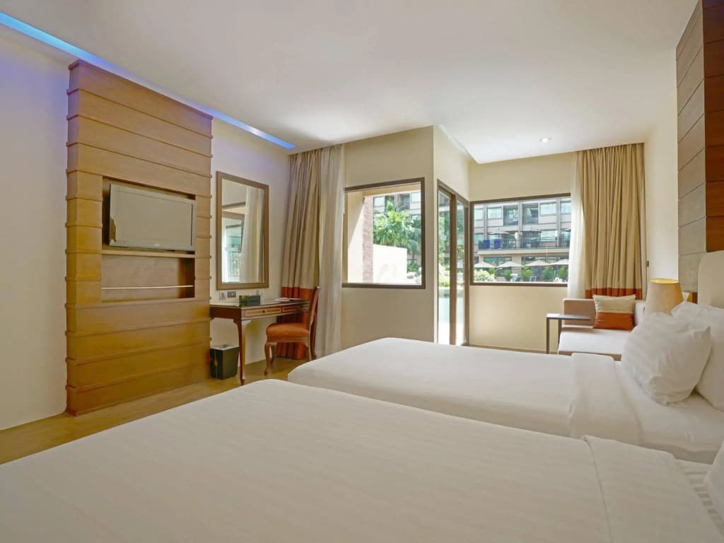 Novotel Phuket Vintage Park Resort - photo 6