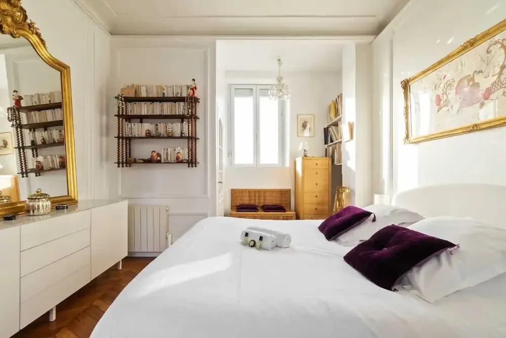 Stylish Vintage 3BR Apartment in Le Marais by GuestReady - photo 3