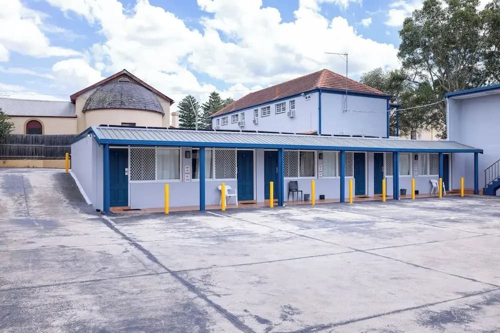 Windsor Heritage Motel - photo 31