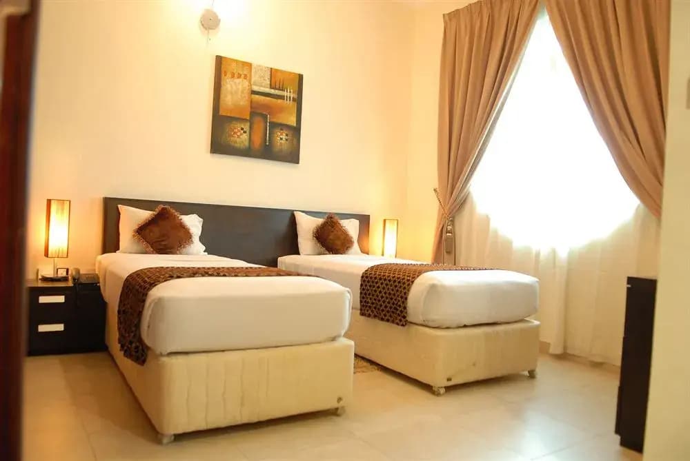 Arabian Suites Dubai - photo 3