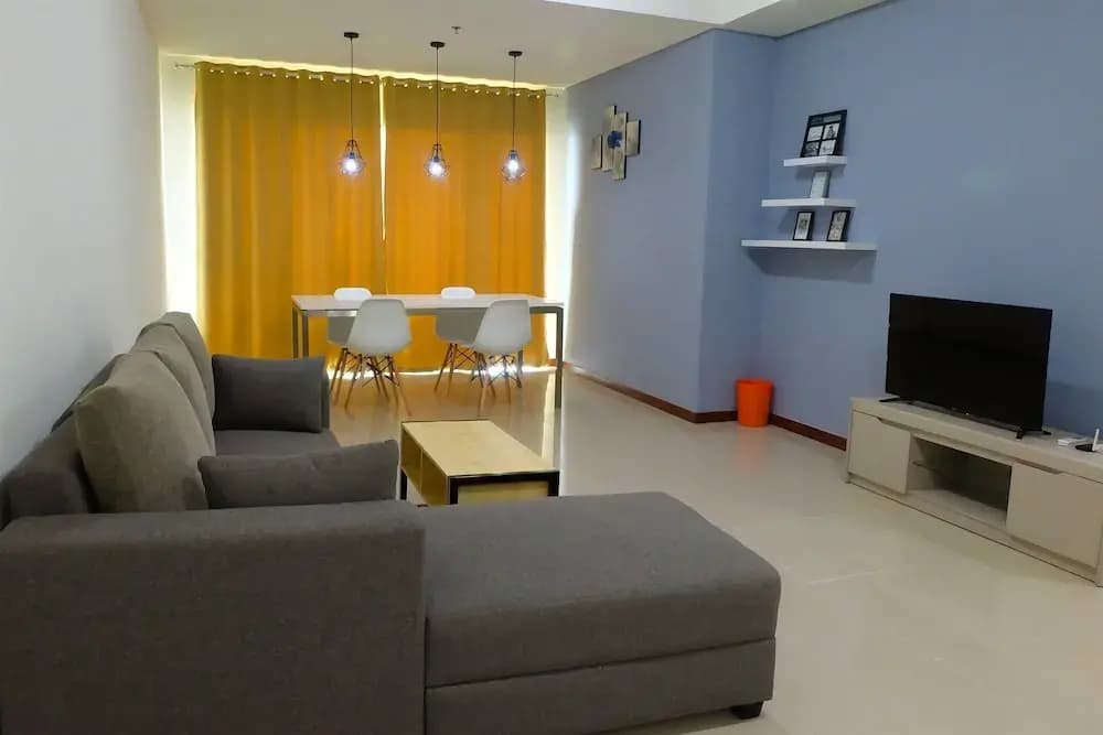 Baywalk Condominium Pluit With Ocean View - photo 2