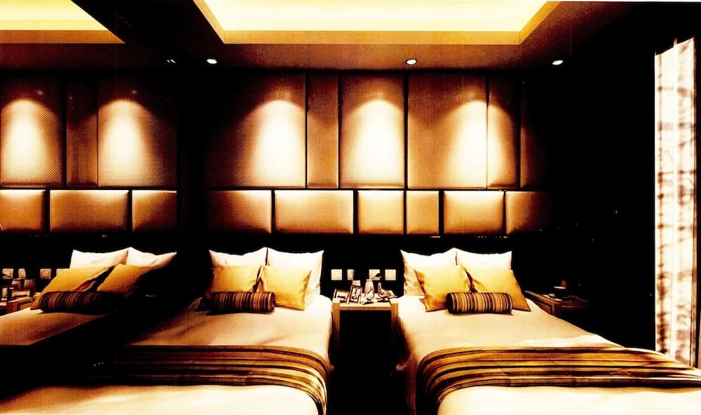 Grand City Hotel - photo 21