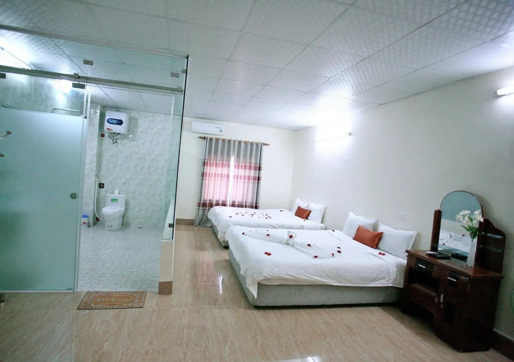 Avi Airport Hotel - photo 6