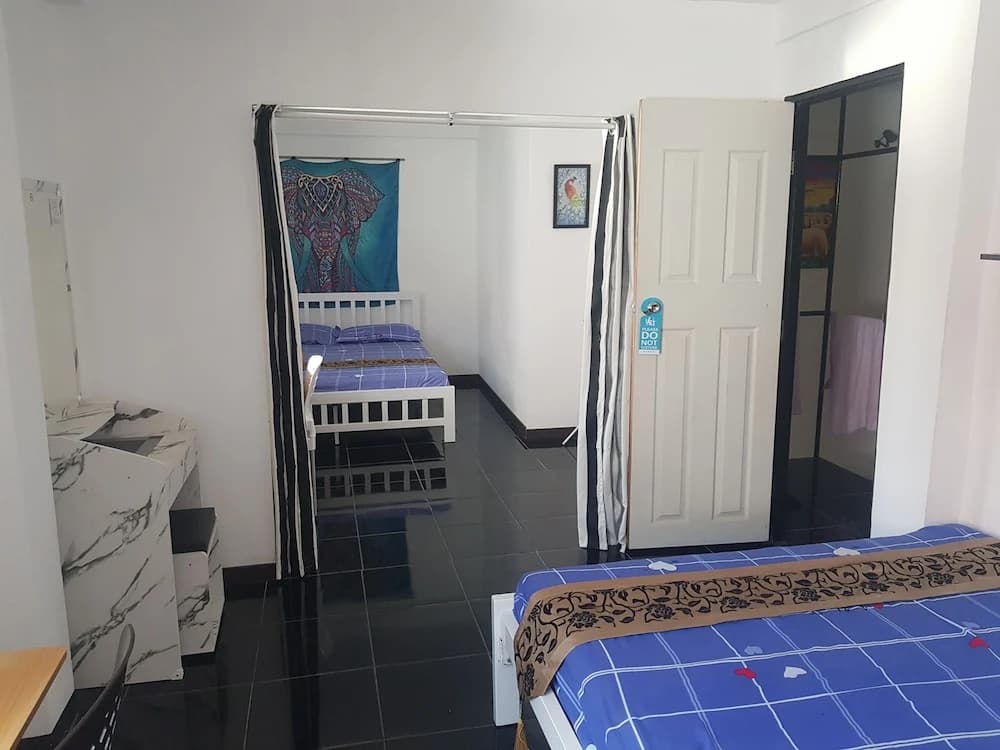 Sam's Place - photo 16