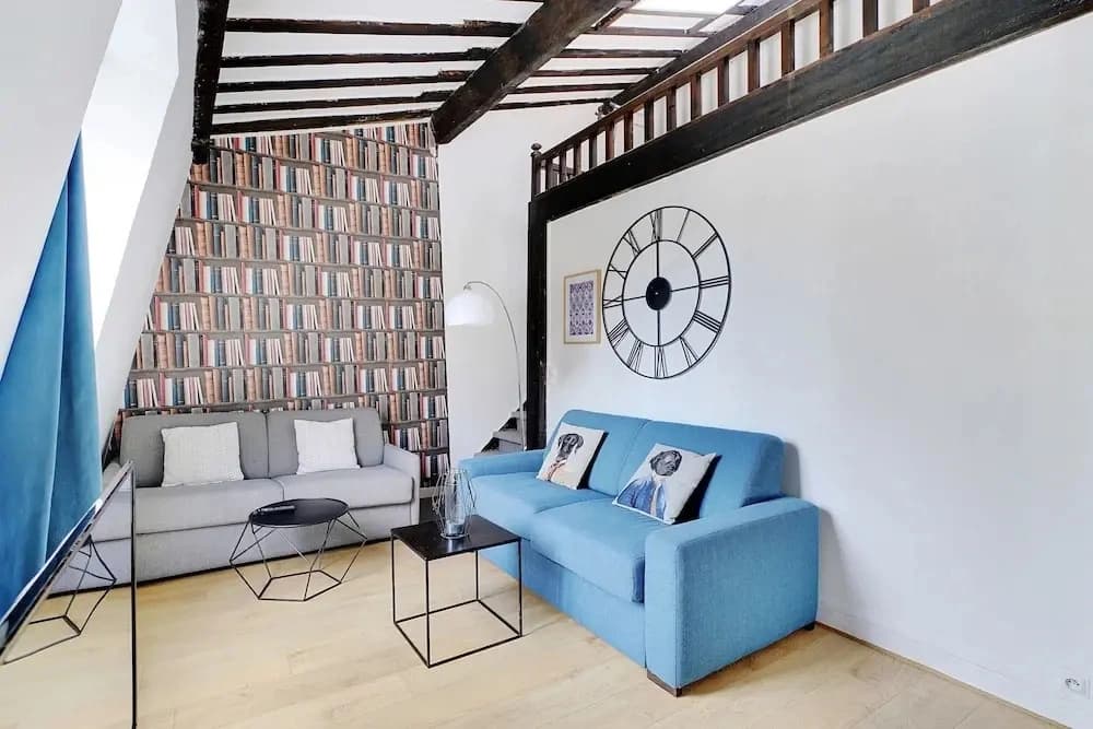 Parisian Charm in the Heart of the Marais ! - photo 9