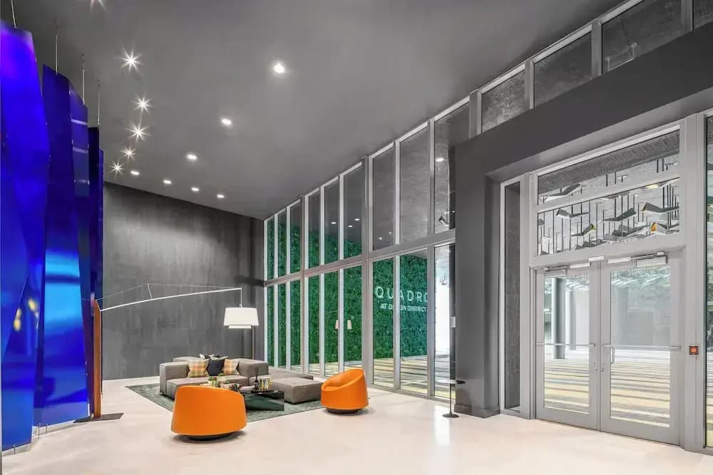 Spacious 2-Bedroom Apartment - photo 30