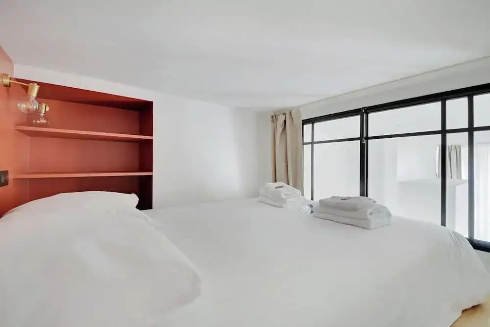 Charming Apartment - 2br/4p - Rochechouart - photo 1