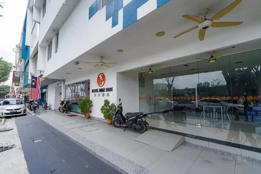 Capital O 89919 Hotel Hari Hari - photo 10
