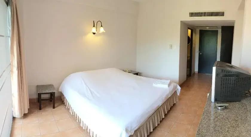 Jinny Guesthouse - photo 10