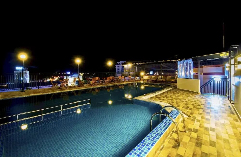 Levan Hotel - photo 17