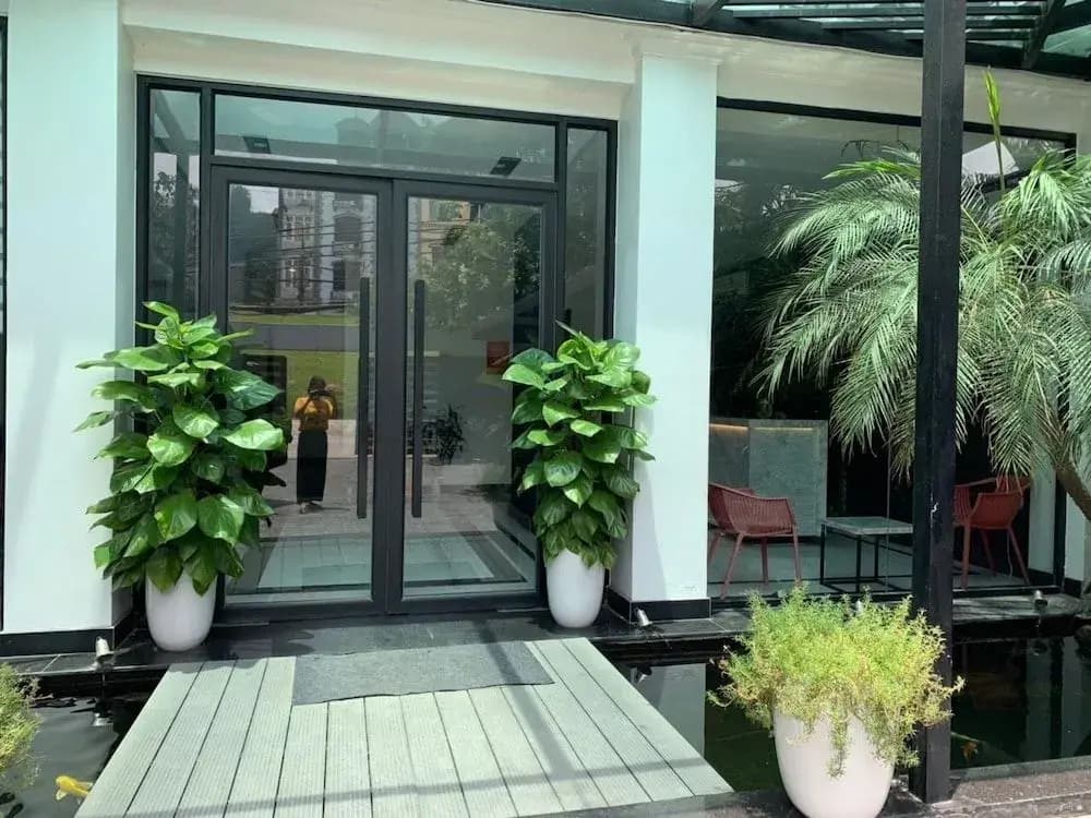 Anh Hong Hostel - photo 11