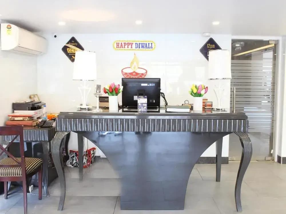 Hotel Picasso Residency Naraina Delhi - Couple Friendly Local IDs Accepted - photo 11